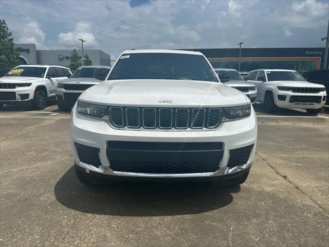 2025 Jeep Grand Cherokee GRAND CHEROKEE L LAREDO 4X2