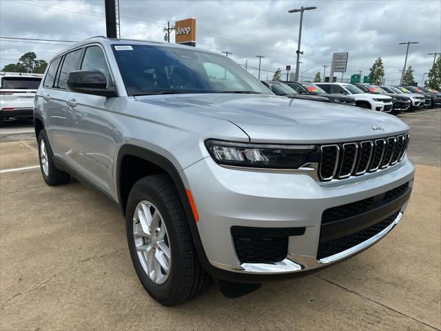 2025 Jeep Grand Cherokee GRAND CHEROKEE L LAREDO 4X2