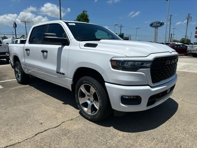 2025 RAM Ram 1500 RAM 1500 TRADESMAN CREW CAB 4X2 57 BOX