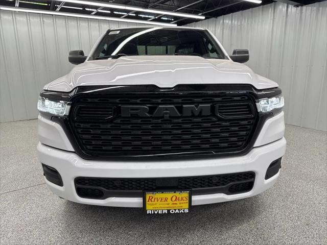 2025 RAM Ram 1500 RAM 1500 TRADESMAN QUAD CAB 4X2 64 BOX