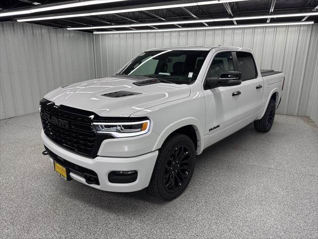 2025 RAM Ram 1500 RAM 1500 LIMITED CREW CAB 4X4 57 BOX