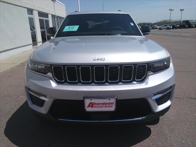 2025 Jeep Grand Cherokee GRAND CHEROKEE LIMITED 4X4 2025 Jeep Grand Cherokee GRAND CHEROKEE LIMITED 4X4