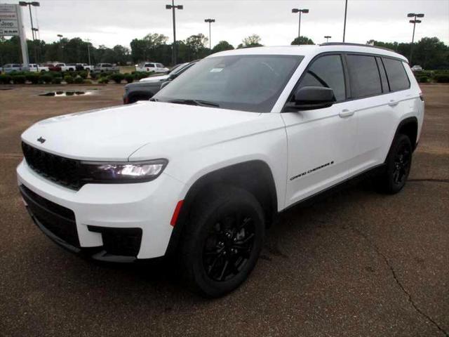 2025 Jeep Grand Cherokee GRAND CHEROKEE L ALTITUDE X 4X2