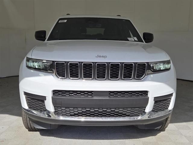 2025 Jeep Grand Cherokee GRAND CHEROKEE L LAREDO 4X2