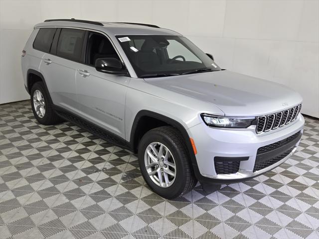 2025 Jeep Grand Cherokee GRAND CHEROKEE L LAREDO 4X2
