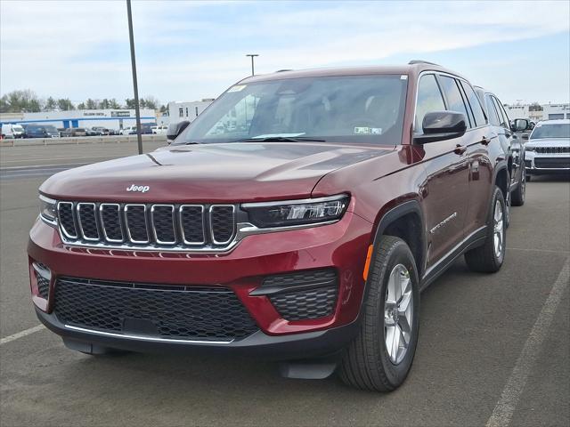 2025 Jeep Grand Cherokee GRAND CHEROKEE LAREDO X 4X4