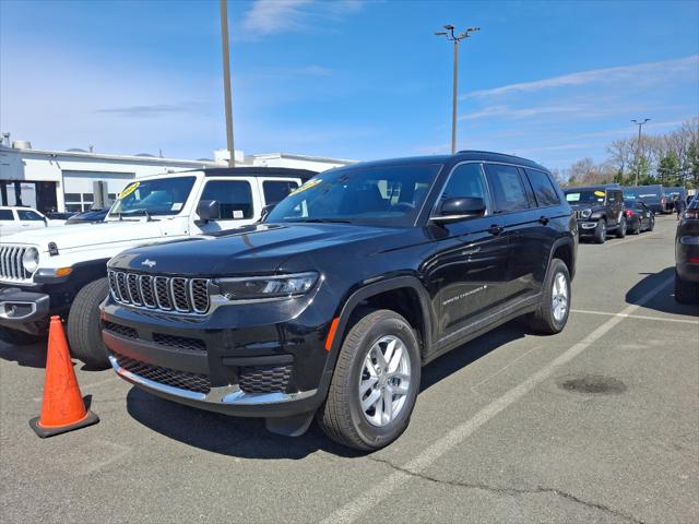 2025 Jeep Grand Cherokee GRAND CHEROKEE L LAREDO 4X4