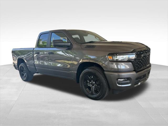 2025 RAM Ram 1500 RAM 1500 TRADESMAN QUAD CAB 4X2 64 BOX