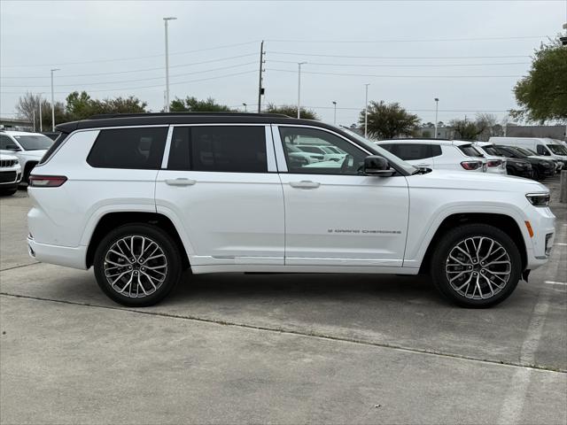 2025 Jeep Grand Cherokee GRAND CHEROKEE L SUMMIT RESERVE 4X4