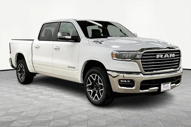 2025 RAM Ram 1500 RAM 1500 LARAMIE CREW CAB 4X4 57 BOX