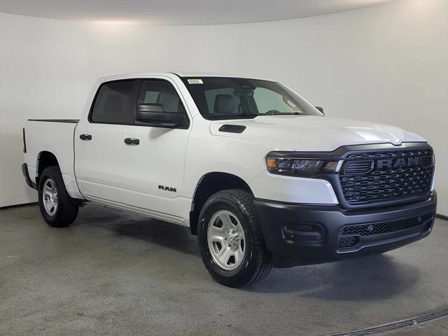 2025 RAM Ram 1500 RAM 1500 TRADESMAN CREW CAB 4X4 57 BOX