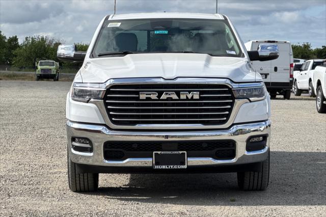 2025 RAM Ram 1500 RAM 1500 LARAMIE CREW CAB 4X4 64 BOX