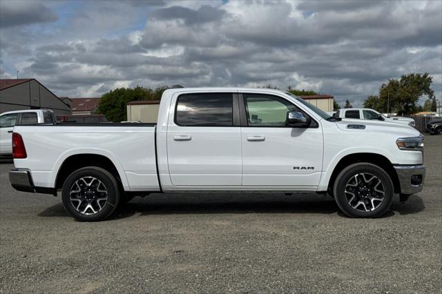 2025 RAM Ram 1500 RAM 1500 LARAMIE CREW CAB 4X4 64 BOX