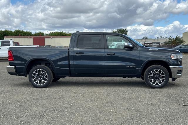 2025 RAM Ram 1500 RAM 1500 LARAMIE CREW CAB 4X4 64 BOX