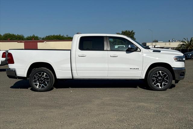 2025 RAM Ram 1500 RAM 1500 LARAMIE CREW CAB 4X4 64 BOX