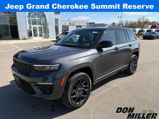 2025 Jeep Grand Cherokee GRAND CHEROKEE SUMMIT RESERVE 4X4