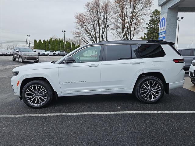 2025 Jeep Grand Cherokee GRAND CHEROKEE L SUMMIT RESERVE 4X4