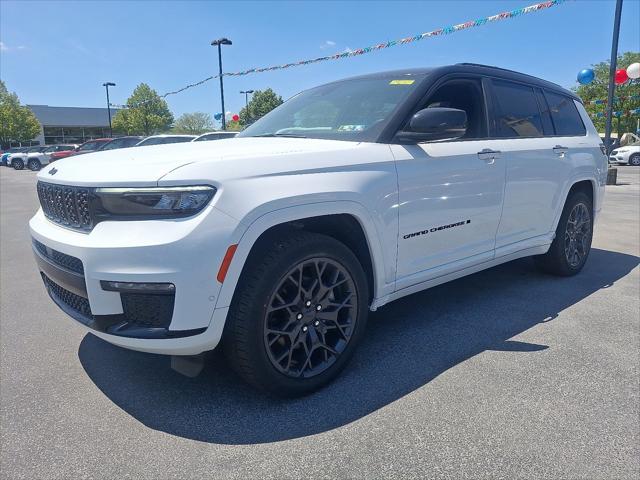2025 Jeep Grand Cherokee GRAND CHEROKEE L SUMMIT 4X4
