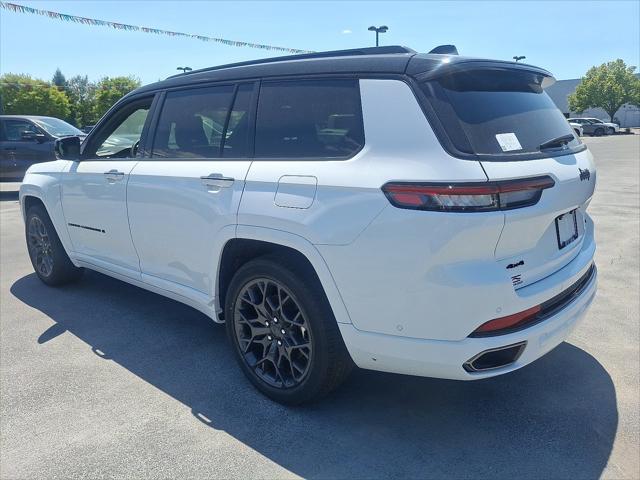 2025 Jeep Grand Cherokee GRAND CHEROKEE L SUMMIT 4X4