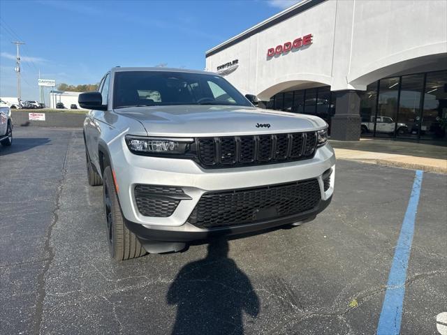 2025 Jeep Grand Cherokee GRAND CHEROKEE ALTITUDE 4X4