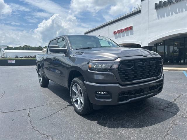 2025 RAM Ram 1500 RAM 1500 TRADESMAN CREW CAB 4X4 57 BOX