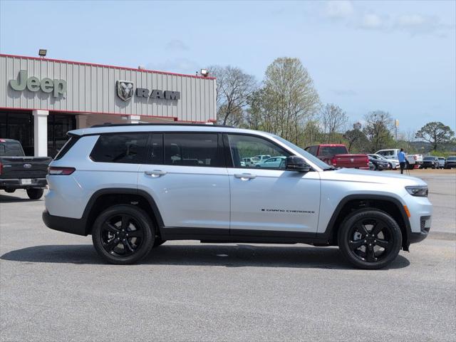 2025 Jeep Grand Cherokee GRAND CHEROKEE L ALTITUDE X 4X2