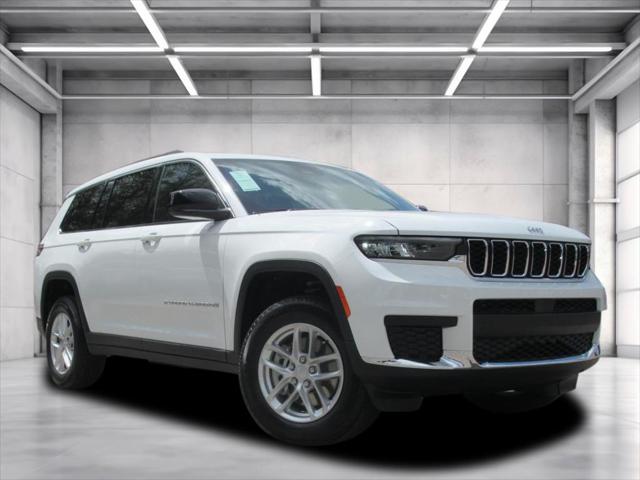2025 Jeep Grand Cherokee GRAND CHEROKEE L LAREDO X 4X2