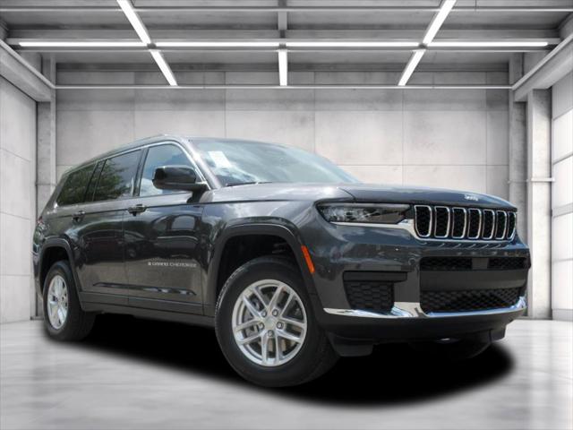 2025 Jeep Grand Cherokee GRAND CHEROKEE L LAREDO X 4X2