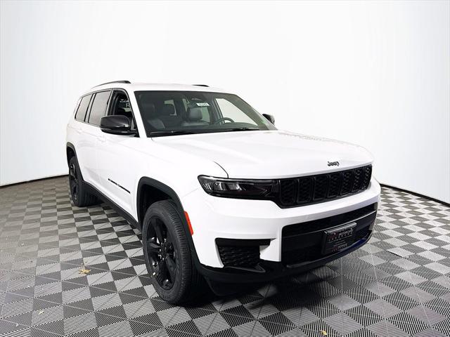 2025 Jeep Grand Cherokee GRAND CHEROKEE L ALTITUDE X 4X4