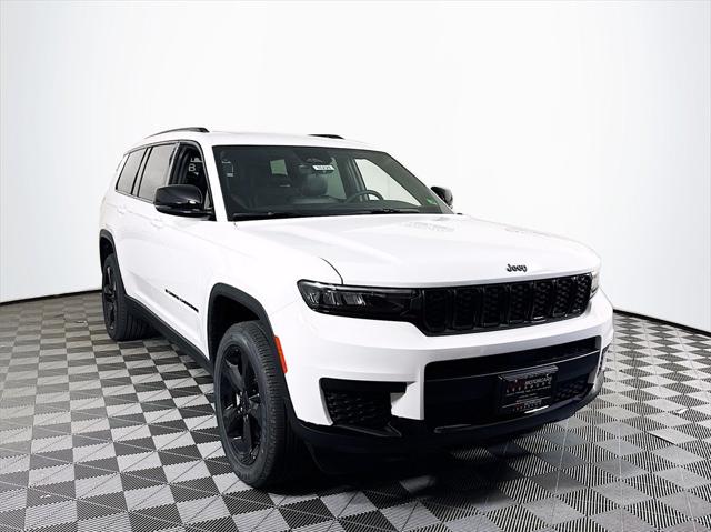 2025 Jeep Grand Cherokee GRAND CHEROKEE L ALTITUDE X 4X4