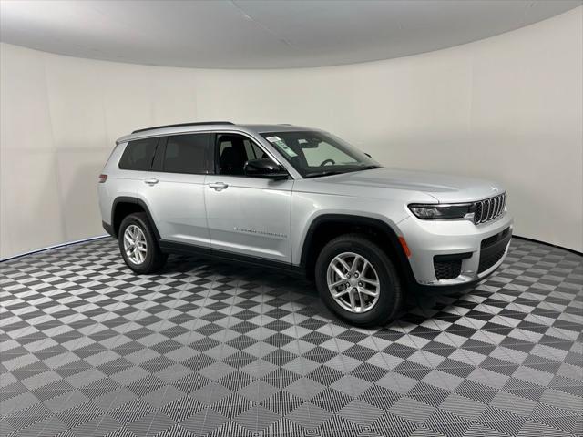 2025 Jeep Grand Cherokee GRAND CHEROKEE L LAREDO X 4X2