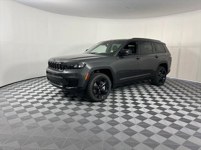 2025 Jeep Grand Cherokee GRAND CHEROKEE L ALTITUDE 4X2