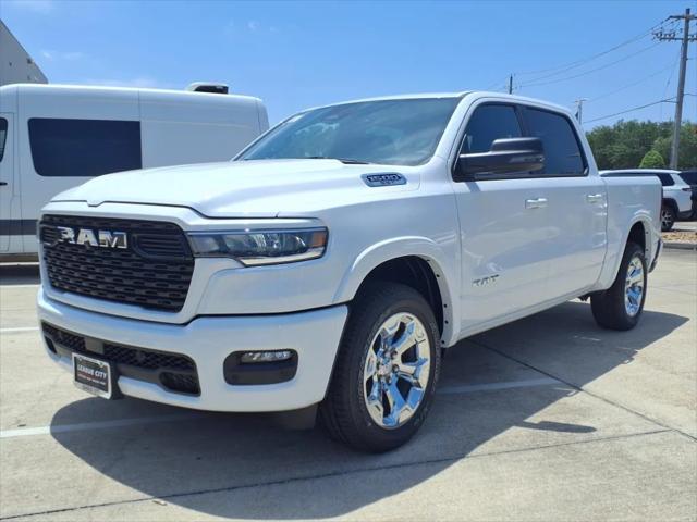 2025 RAM Ram 1500 RAM 1500 LONE STAR CREW CAB 4X2 57 BOX