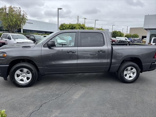 2025 RAM Ram 1500 RAM 1500 TRADESMAN CREW CAB 4X2 57 BOX