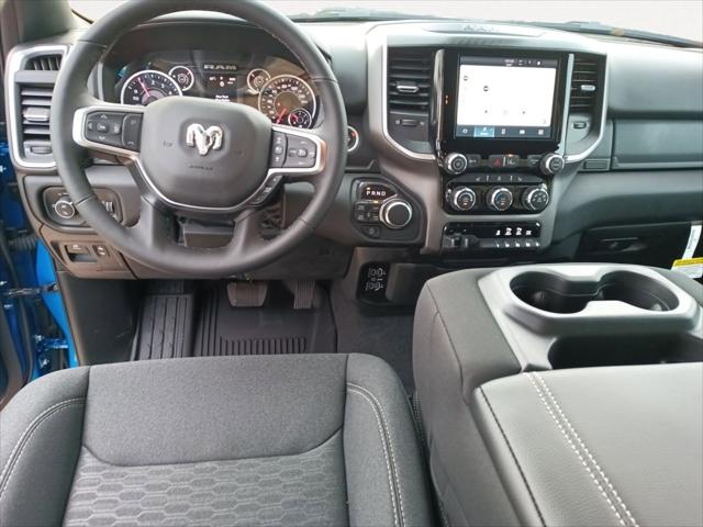 2025 RAM Ram 1500 RAM 1500 LONE STAR CREW CAB 4X4 57 BOX