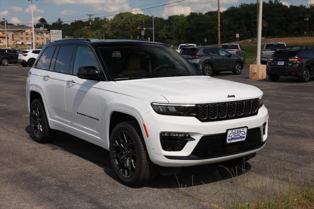 2025 Jeep Grand Cherokee GRAND CHEROKEE SUMMIT RESERVE 4X4