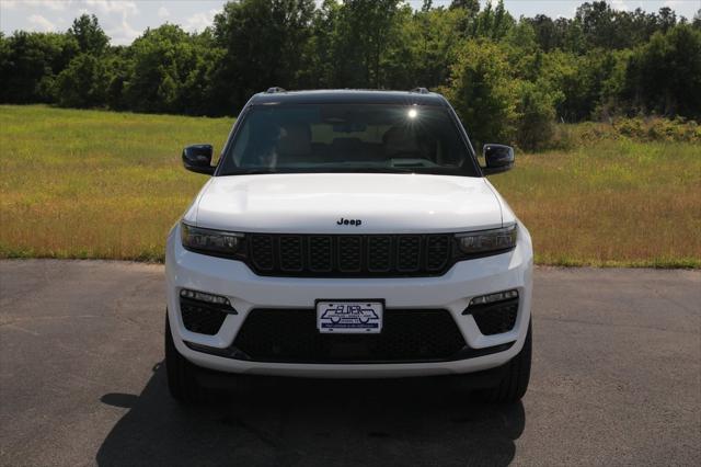 2025 Jeep Grand Cherokee GRAND CHEROKEE SUMMIT RESERVE 4X4