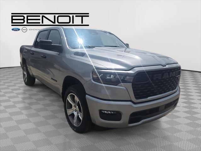 2025 RAM Ram 1500 RAM 1500 TRADESMAN CREW CAB 4X4 57 BOX