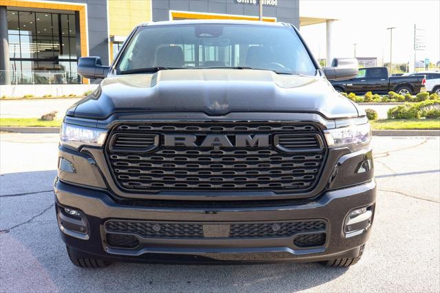 2025 RAM Ram 1500 RAM 1500 TRADESMAN QUAD CAB 4X2 64 BOX