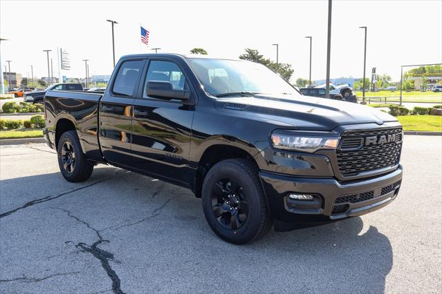 2025 RAM Ram 1500 RAM 1500 TRADESMAN QUAD CAB 4X2 64 BOX