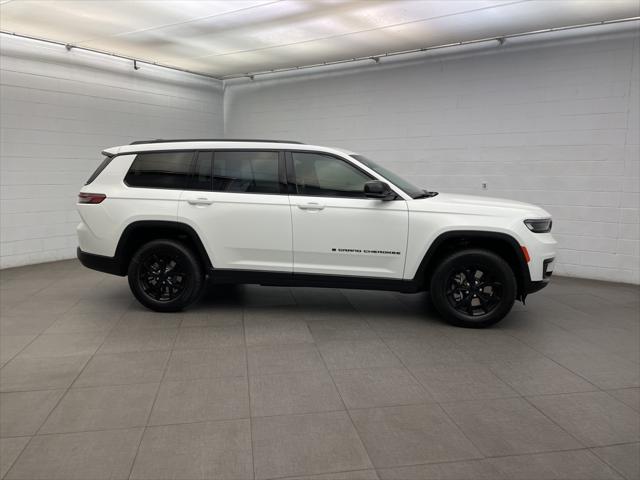 2025 Jeep Grand Cherokee GRAND CHEROKEE L ALTITUDE X 4X2
