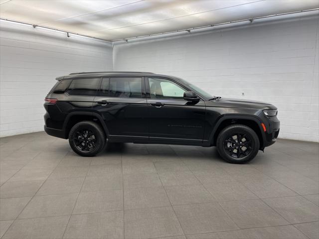 2025 Jeep Grand Cherokee GRAND CHEROKEE L ALTITUDE X 4X2