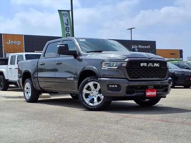 2025 RAM Ram 1500 RAM 1500 LONE STAR CREW CAB 4X2 57 BOX