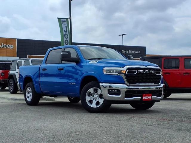 2025 RAM Ram 1500 RAM 1500 LONE STAR CREW CAB 4X2 57 BOX
