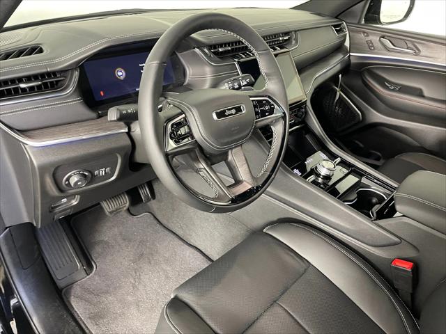 2025 Jeep Grand Cherokee GRAND CHEROKEE OVERLAND 4X4