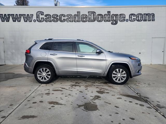 2017 Jeep Cherokee Overland 4x4
