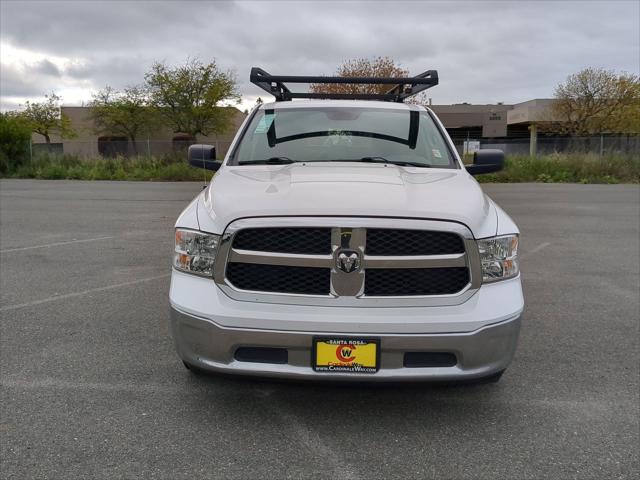 2017 RAM 1500 SLT Crew Cab 4x2 64 Box
