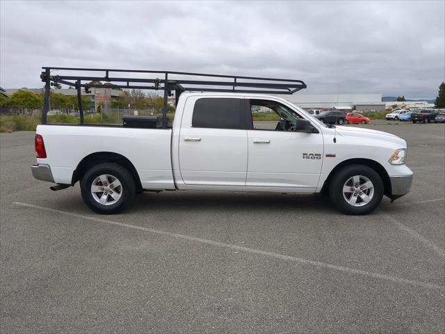 2017 RAM 1500 SLT Crew Cab 4x2 64 Box
