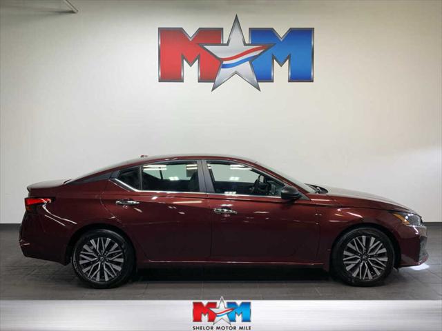2025 Nissan Altima SV FWD