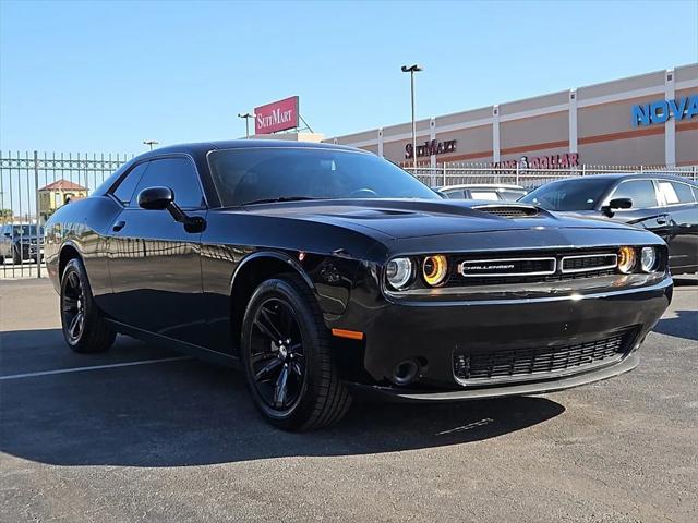 2022 Dodge Challenger SXT